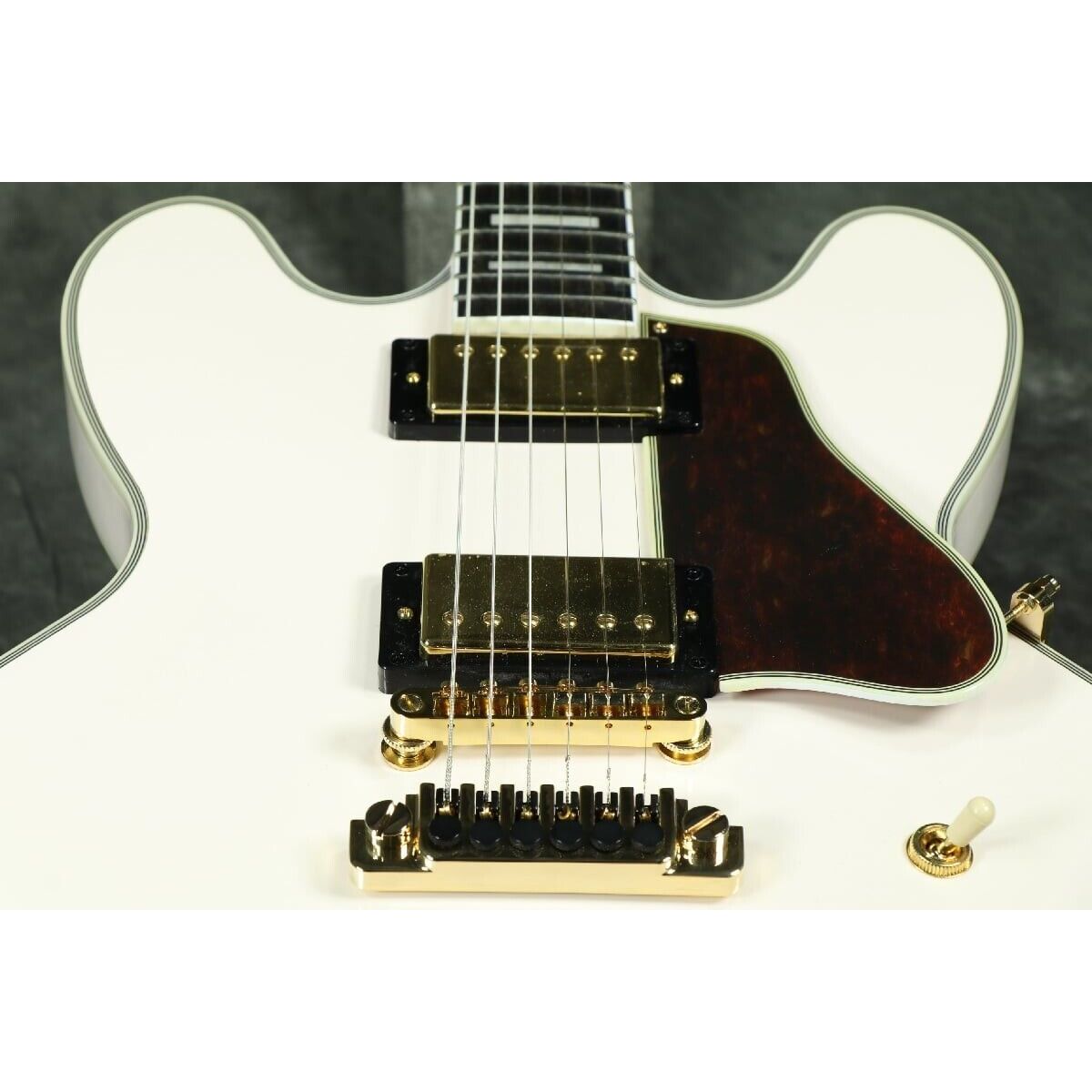 Epiphone BB King Lucille Bone White B.B. King Limited edition w/ hard case New