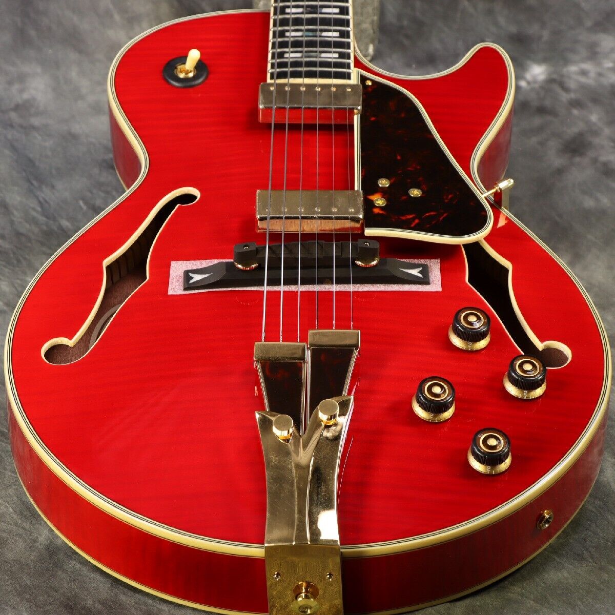 Ibanez GB10SEFM-SRR Sapphire Red GEORGE BENSON Signature