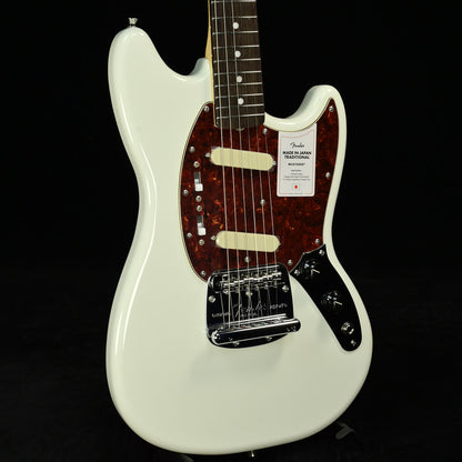 Fender Made in Japan Traditional 60s Mustang Rosewood Olympic White guitar