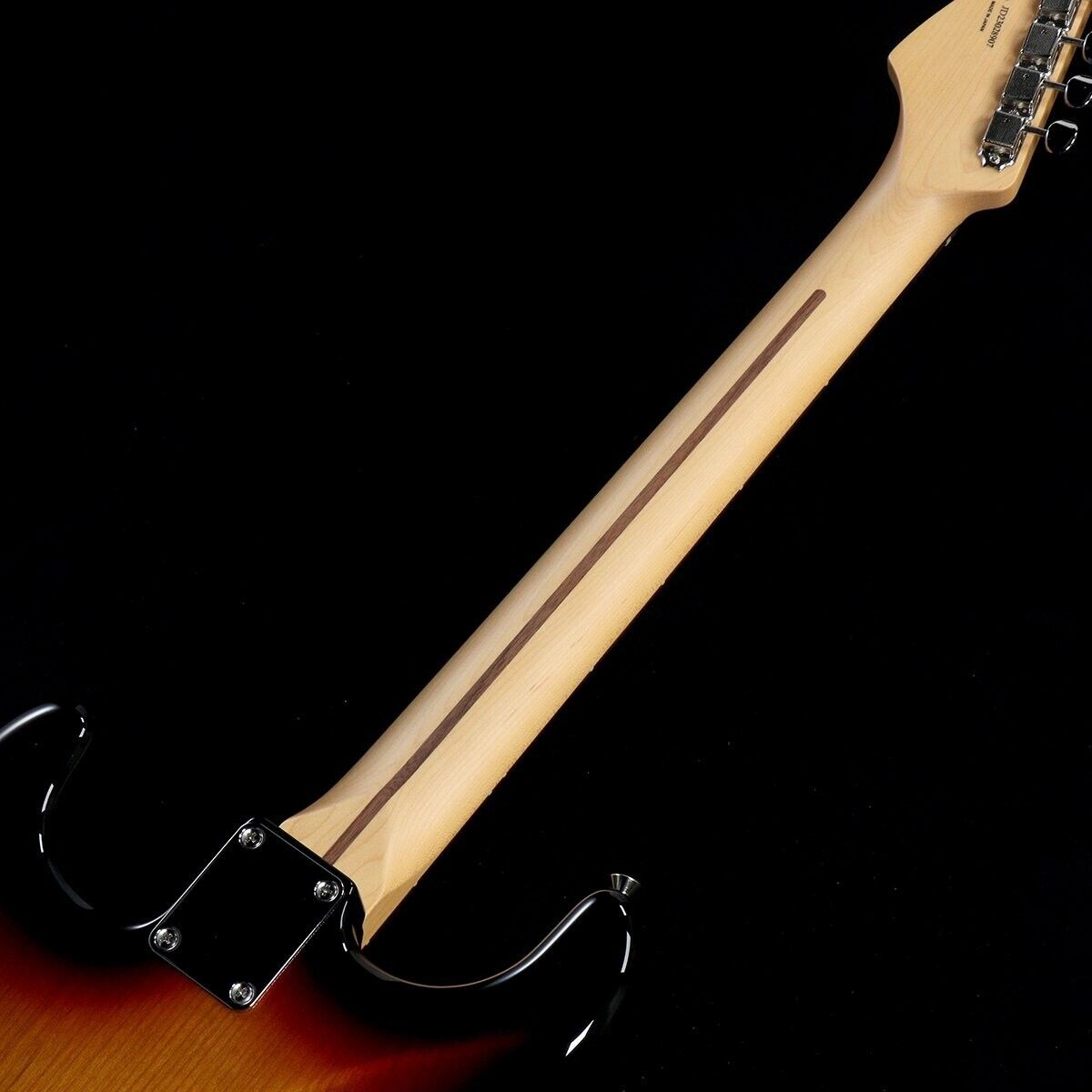 Fender Made in Japan 2024 Collection Hybrid II Stratocaster HSS 3-Color Sunburst