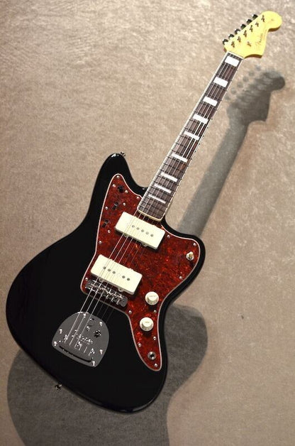 Fender FSR Made in Japan Traditional 60s Jazzmaster Black w/gig bag