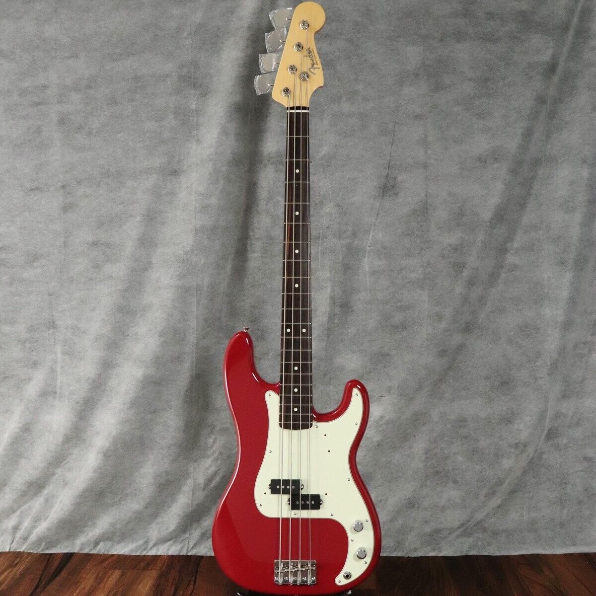 Fender Made in Japan FSR 2024 Traditional 60s Precision Bass Dakota Red w/bag