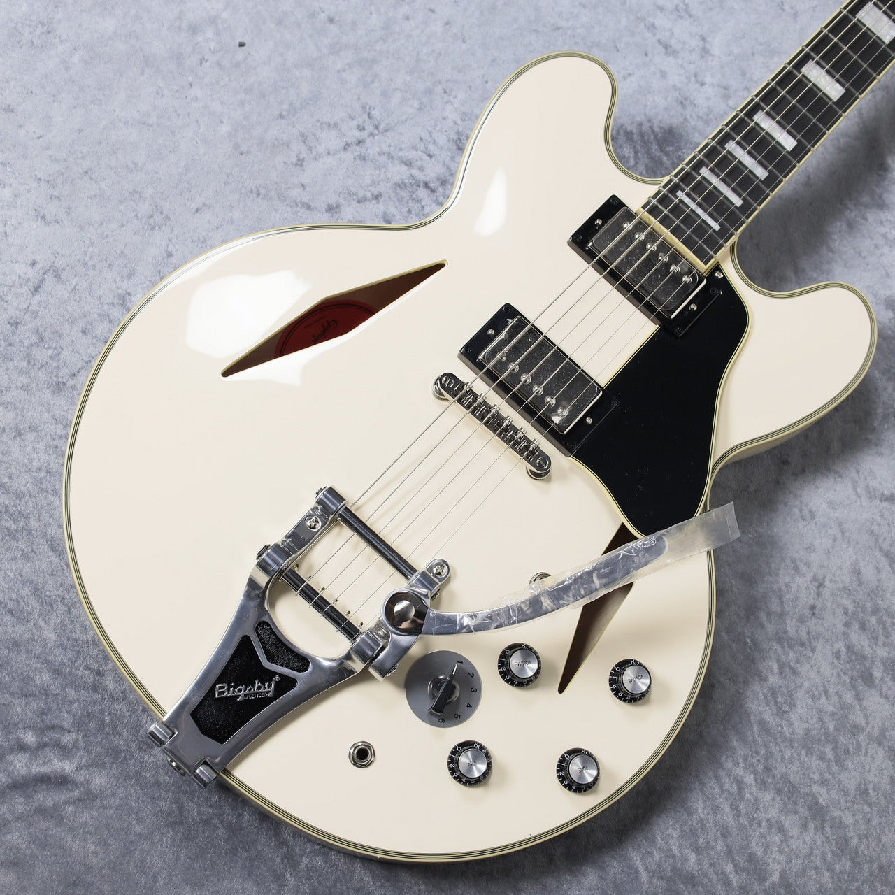 Epiphone Shinichi Ubukata ES-355 Custom Bigsby ver.02 Classic White w/Hard Case New