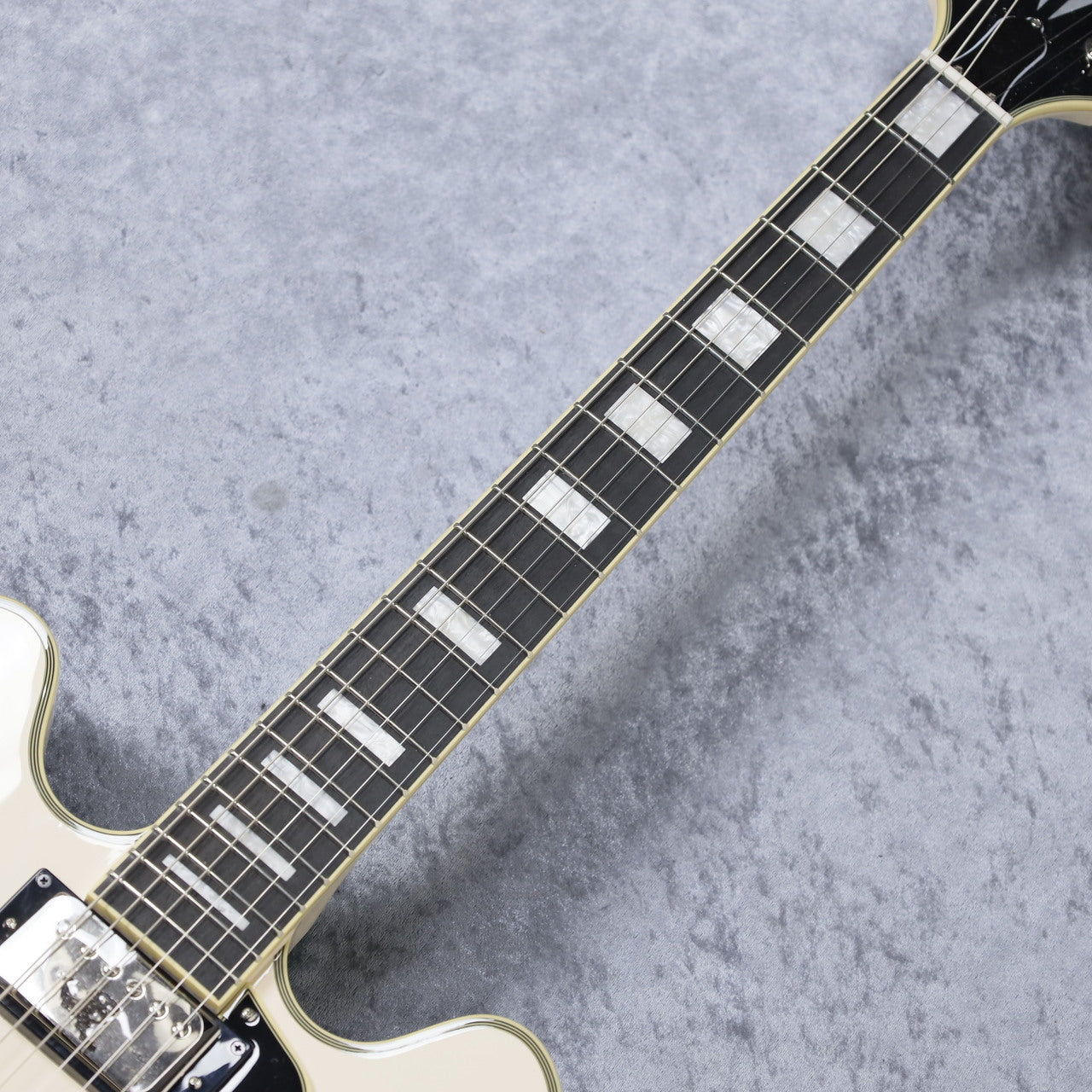 Epiphone Shinichi Ubukata ES-355 Custom Bigsby ver.02 Classic White w/Hard Case New