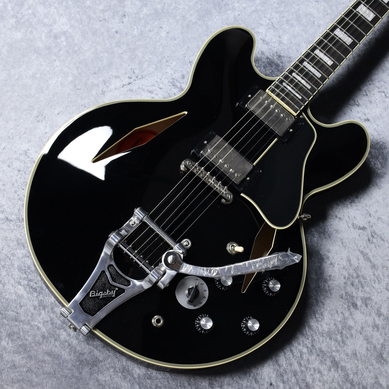 Epiphone Shinichi Ubukata ES-355 Custom Bigsby ver.02 Ebony