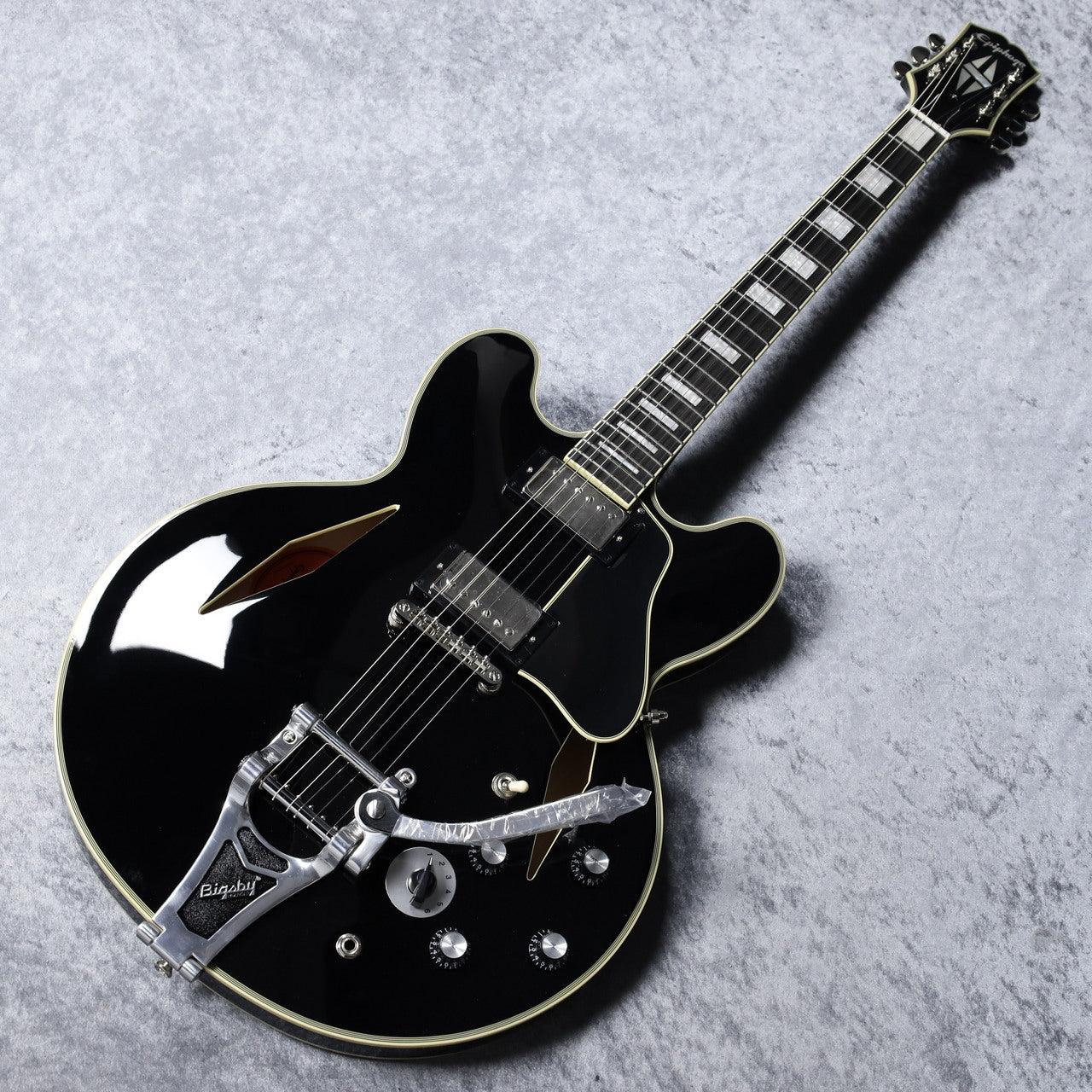 Epiphone Shinichi Ubukata ES-355 Custom Bigsby ver.02 Ebony w/Hard Case New