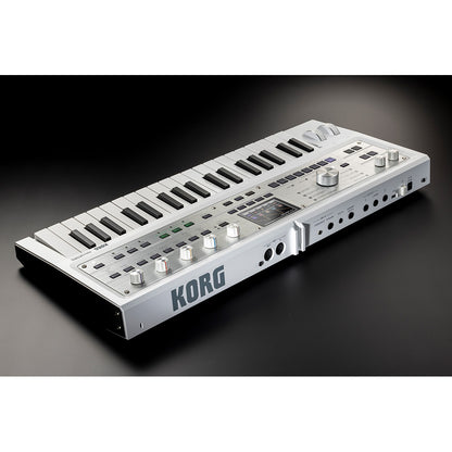 KORG microKORG 2 SYNTHSIZER VOCODER 37 key MK-2 MWH Metallic White w/soft case