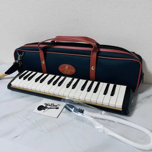 SUZUKI M-37C Melodion Alto Wind Keyboard Harmonica w/Soft Case Brand New