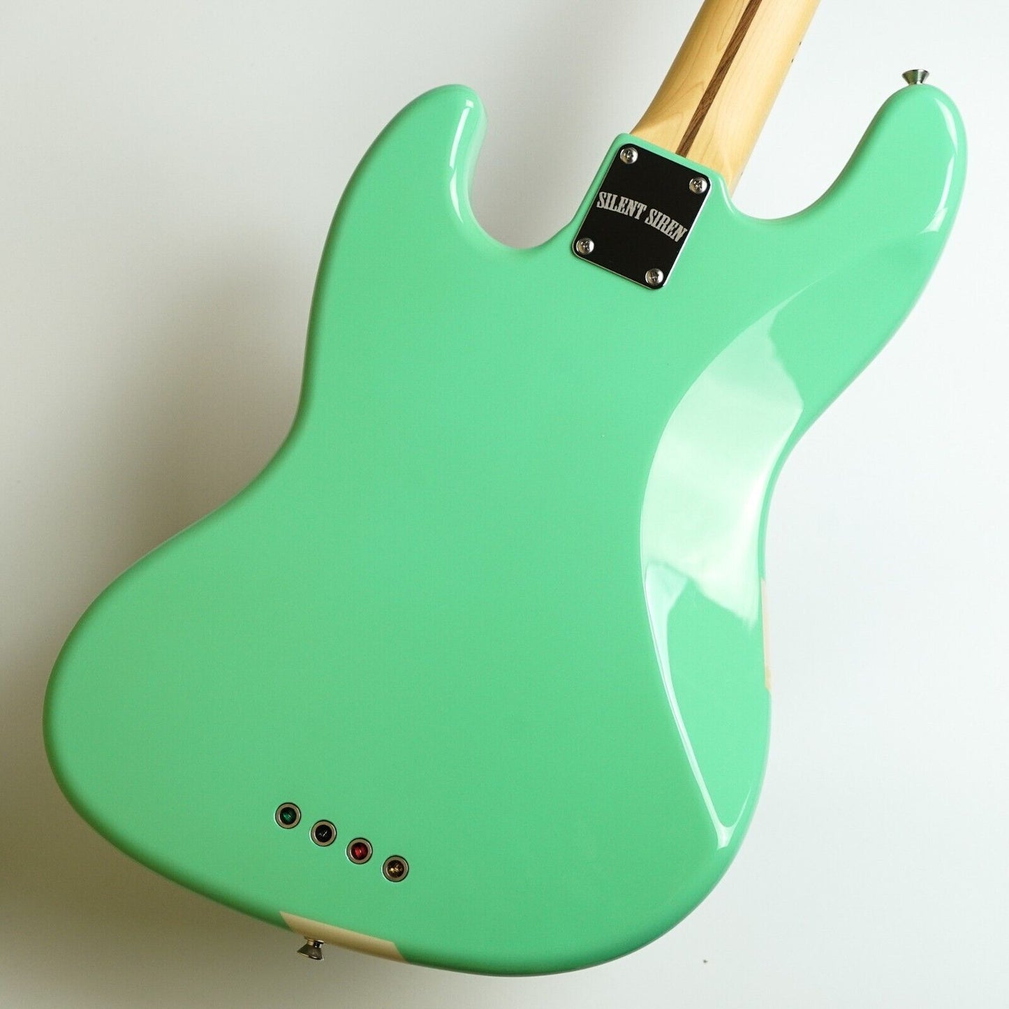 Fender Made In Japan Silent Siren Jazz Bass Surf Green Maple Fingerboard gig bag