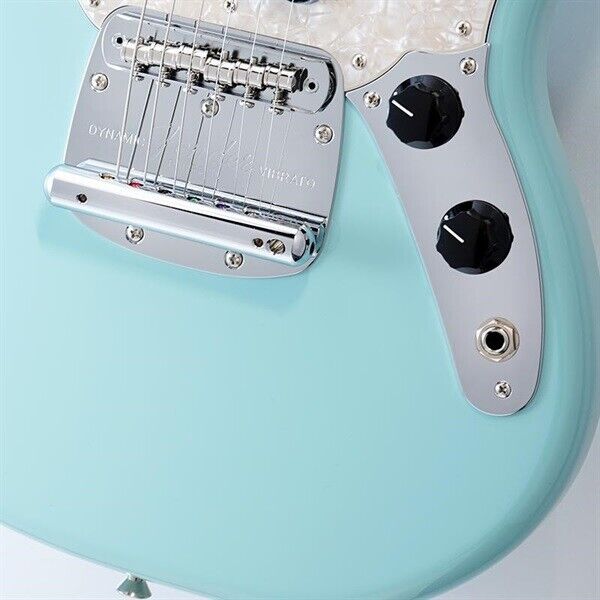 Fender Made in Japan Traditional Series 60s Mustang Daphne Blue Electric Guitar