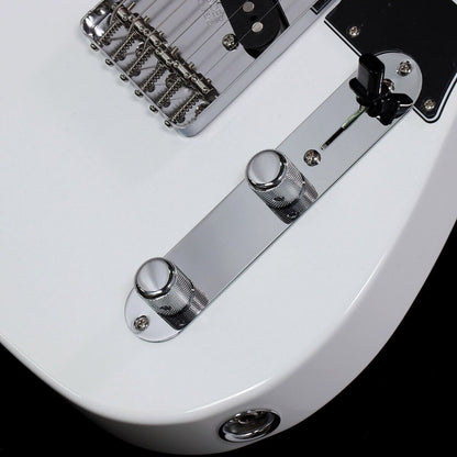 Fender Made in Japan Junior Collection Telecaster Arctic White Guitar w/case