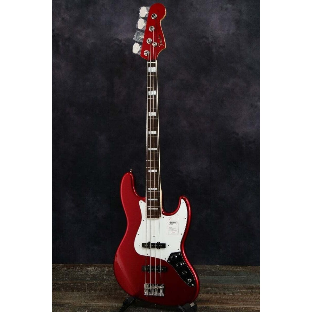 Fender 2023 Collection Made in Japan Heritage Late 60s Jazz Bass Candy Apple Red