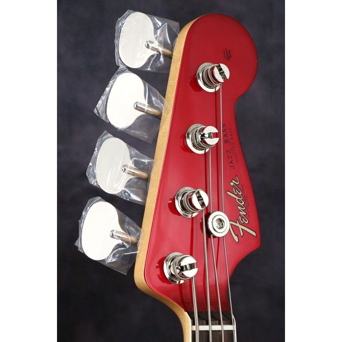 Fender 2023 Collection Made in Japan Heritage Late 60s Jazz Bass Candy Apple Red