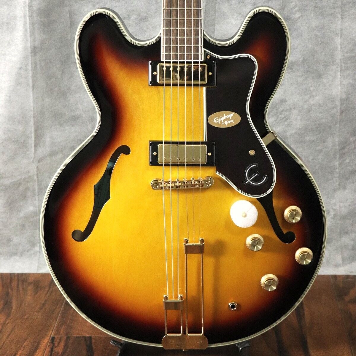 Epiphone Sheraton with Frequensator Vintage Sunburst 150th Anniversary w/gig bag