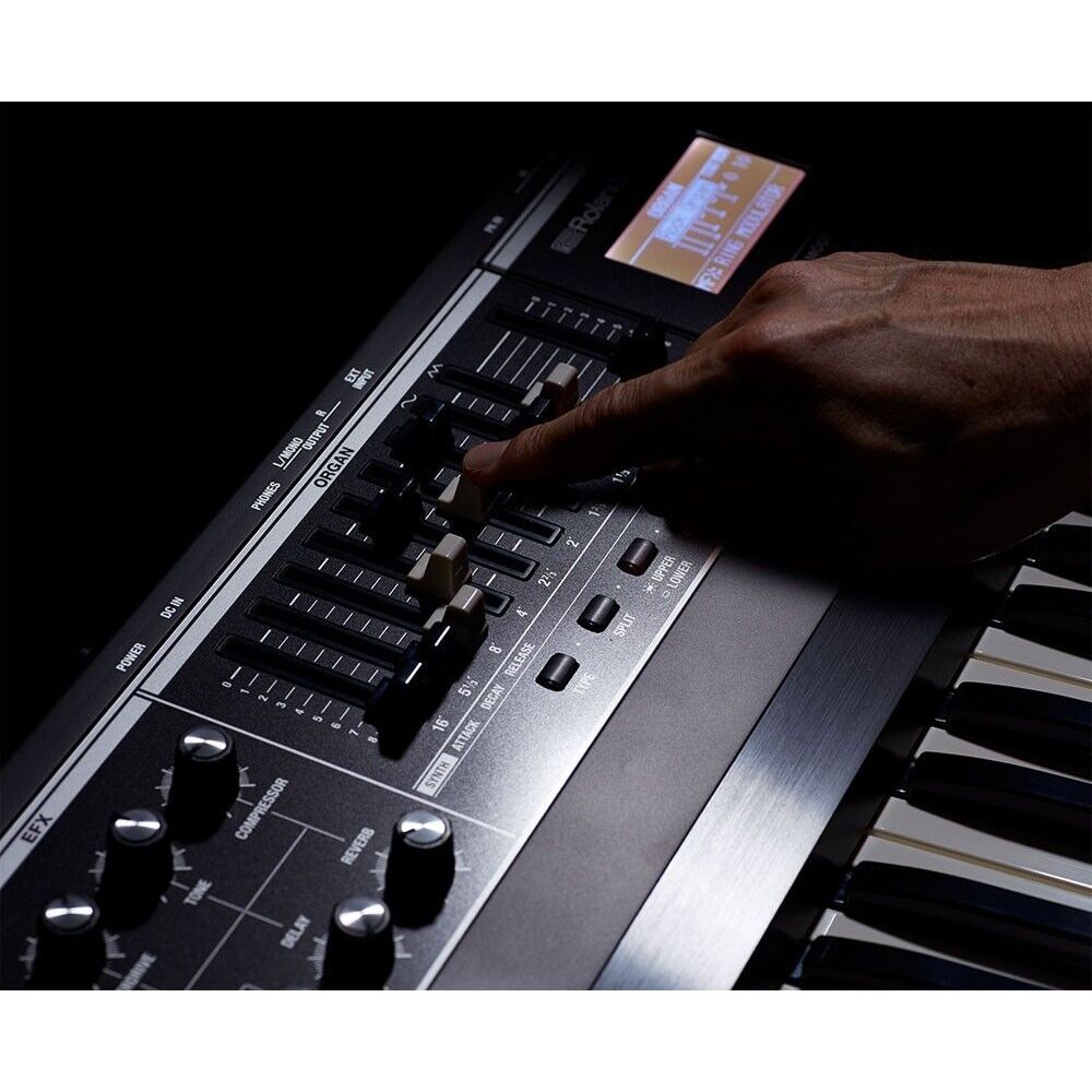 Roland V-Combo VR-730 73-key semi-weighted Live Performance Keyboard genuine