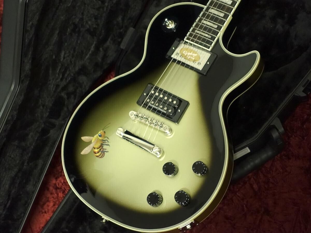 Epiphone Adam Jones Les Paul Custom Art Collection: Mark Ryden's Queen Bee New